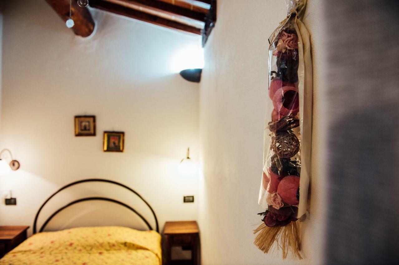 Agriturismo Il Noce Castiglione dʼOrcia Eksteriør bilde